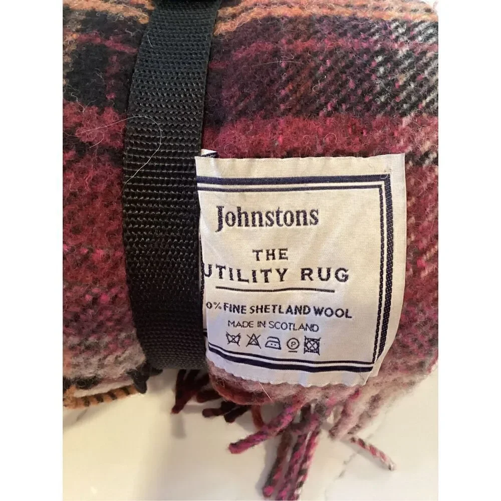 Woolrich Johnstons The Utility Rug Travel Blanket With Carrier Shetland Wool Sco